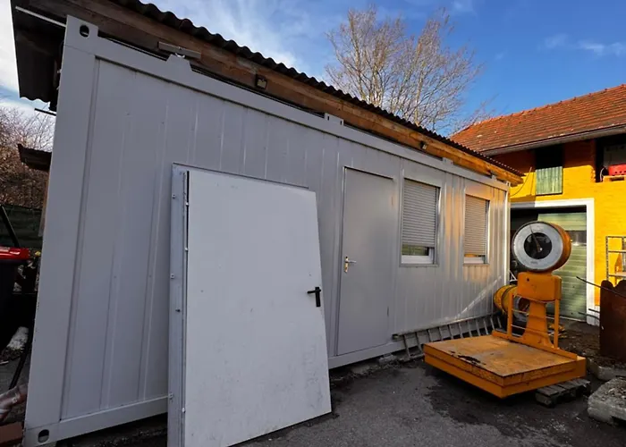 Moebilierter Wohncontainer Fuer Bis Zu 2 Personen In Der Gemeinde Διαμέρισμα Rutzenham
